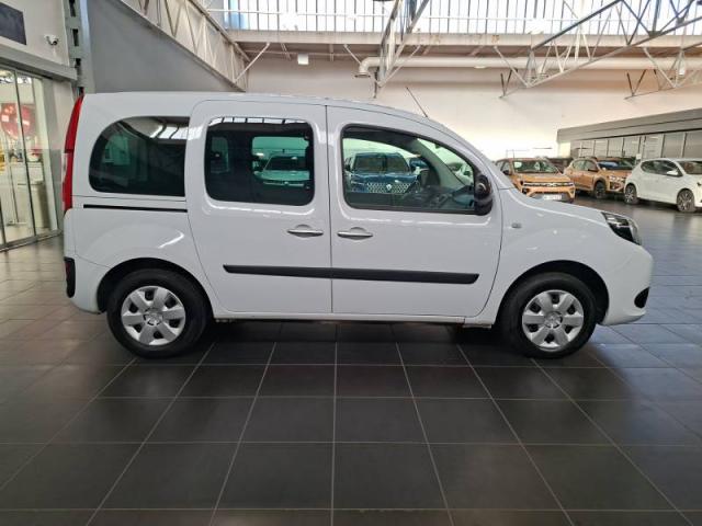 Renault Kangoo image 7
