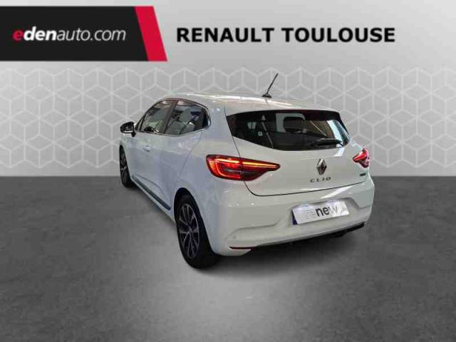 Renault Clio image 8