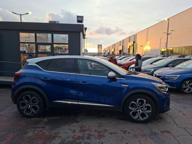 Renault Captur image 9