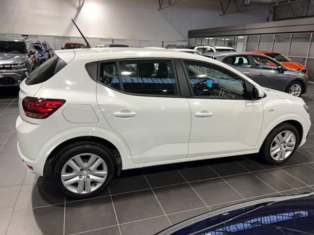 Dacia Sandero image 7