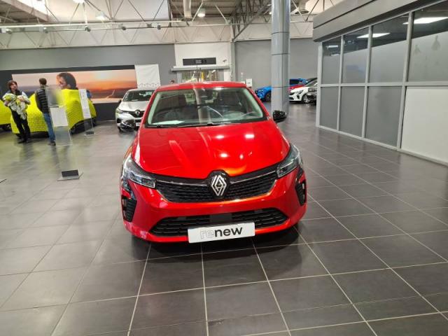 Renault Clio image 2