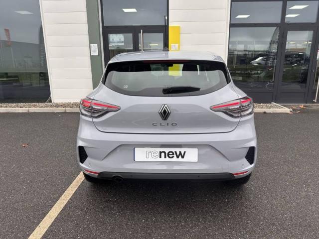 Renault Clio image 8