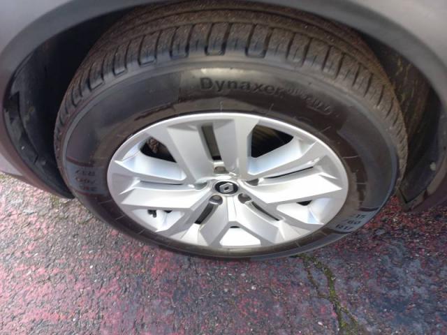 Renault Captur image 1