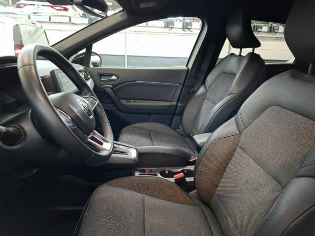 Renault Captur image 8