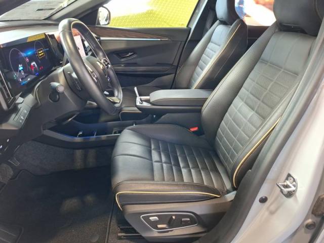 Renault Mégane image 1