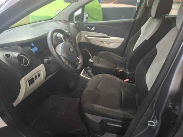 Renault Captur image 6