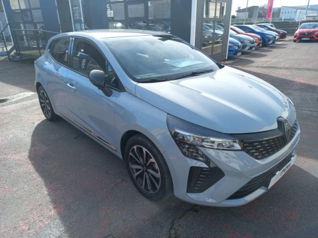 Renault Clio image 1