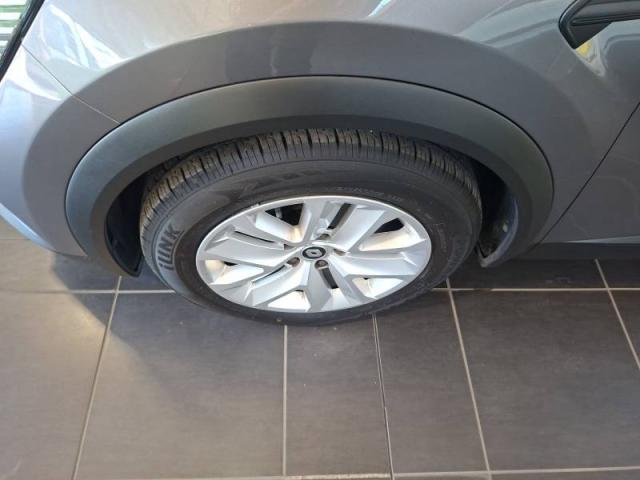 Renault Captur image 8