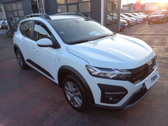 Dacia Sandero image 2