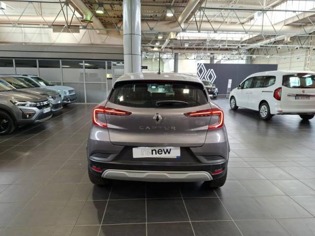 Renault Captur image 8