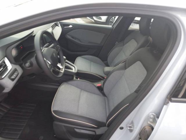 Renault Clio image 1