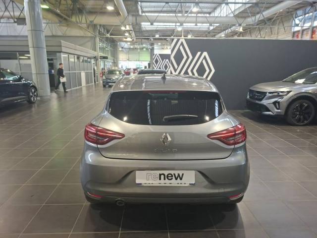 Renault Clio image 2