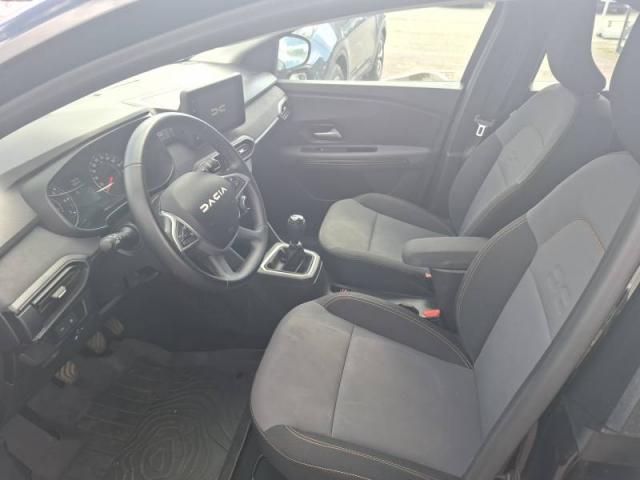 Dacia Sandero image 8