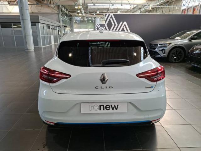 Renault Clio image 2