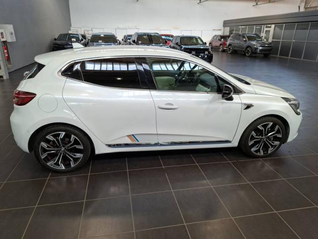 Renault Clio image 9