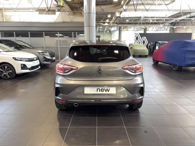 Renault Clio image 8