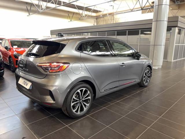 Renault Clio image 7