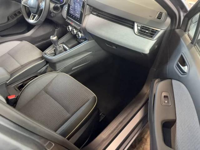 Renault Clio image 3