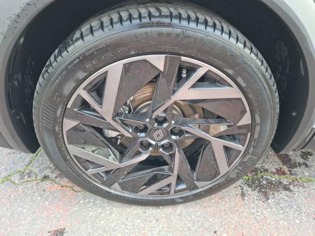 Renault Captur image 1