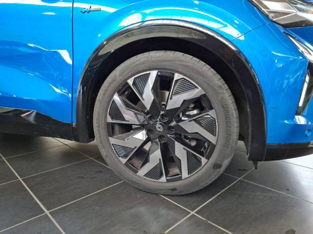 Renault Rafale image 6