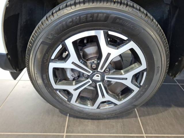 Dacia Duster image 9