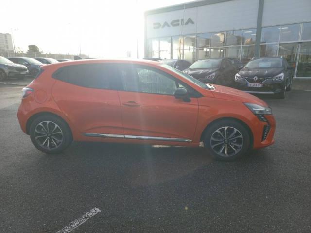 Renault Clio image 8