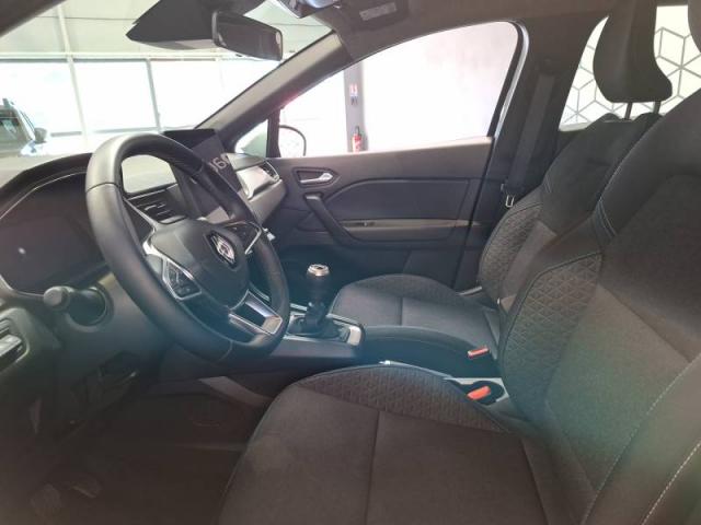 Renault Captur image 3