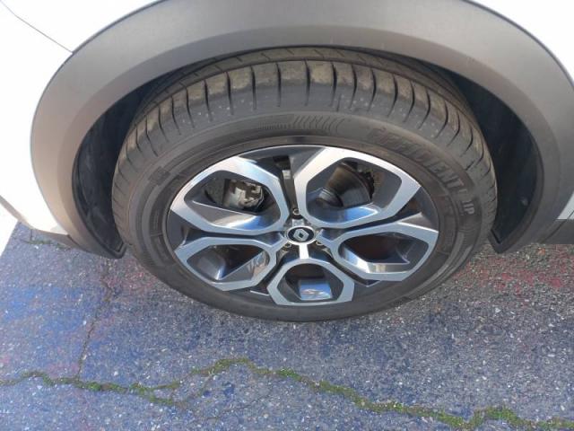 Renault Captur image 1