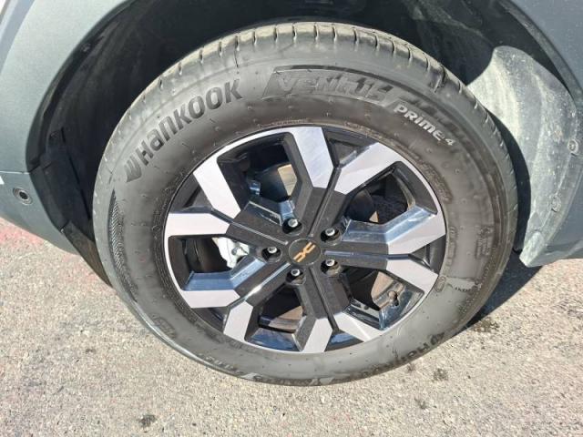 Dacia Duster image 1