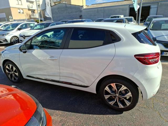 Renault Clio image 6