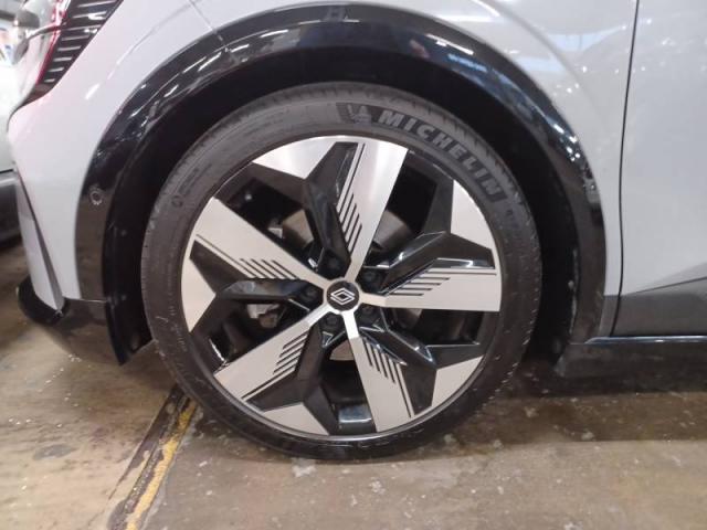 Renault Mégane image 2