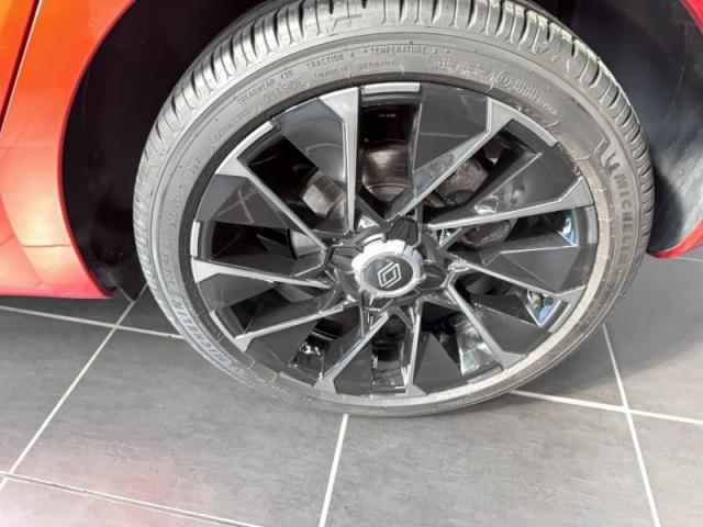 Renault Clio image 9