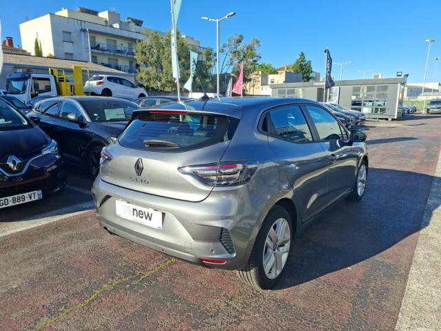 Renault Clio image 2