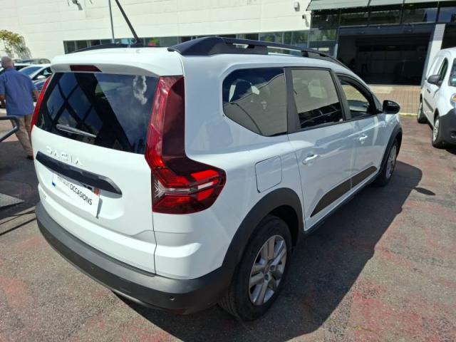 Dacia Jogger image 9