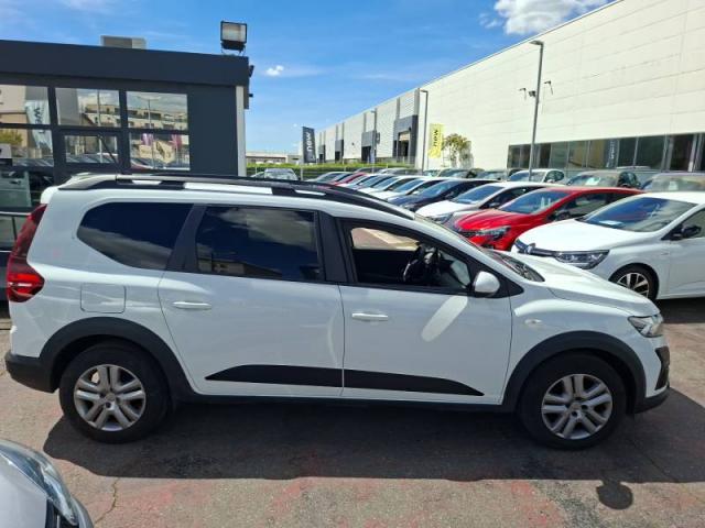 Dacia Jogger image 8