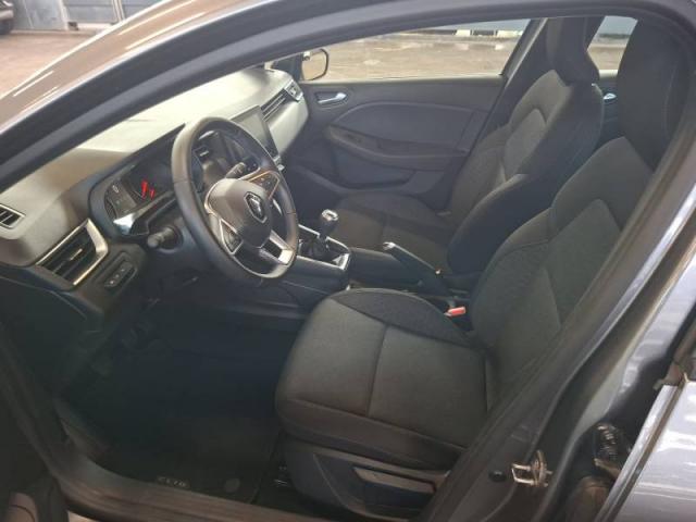 Renault Clio image 8