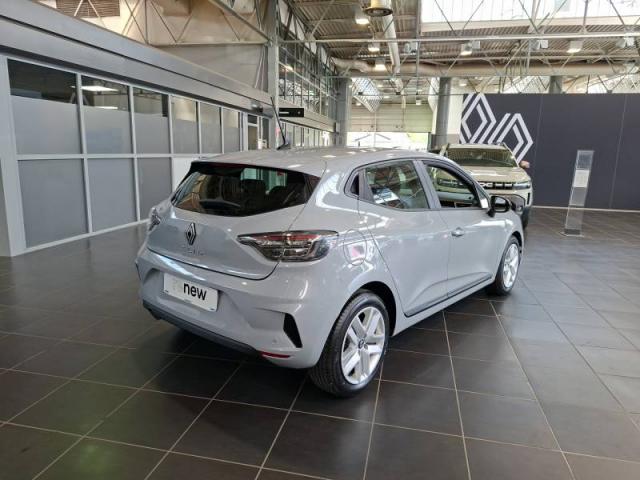 Renault Clio image 1