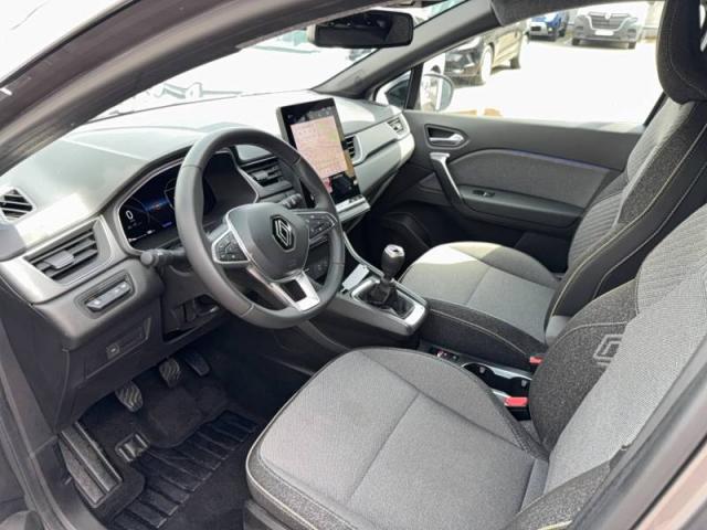 Renault Captur image 8