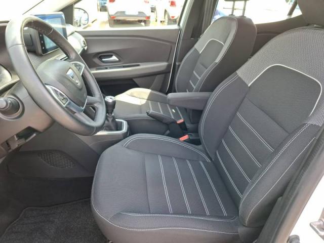 Dacia Sandero image 5