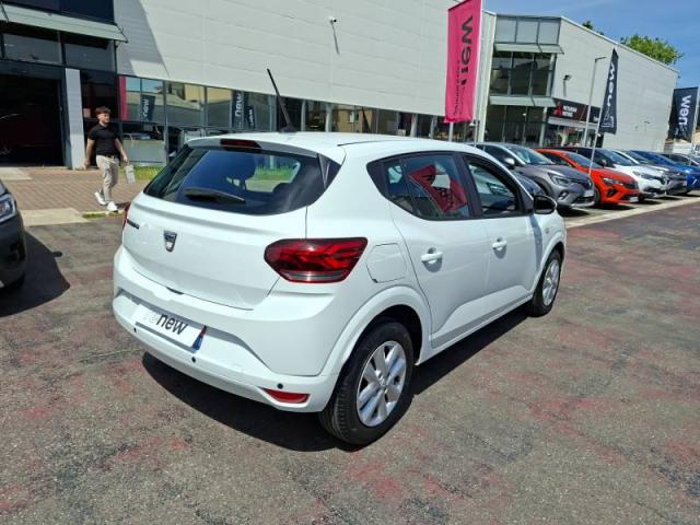 Dacia Sandero image 4