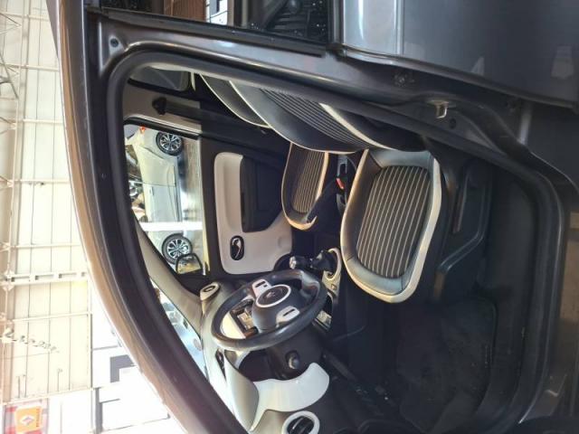 Renault Twingo image 1