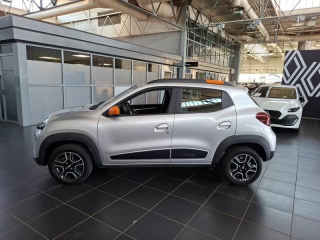 Dacia Spring image 2