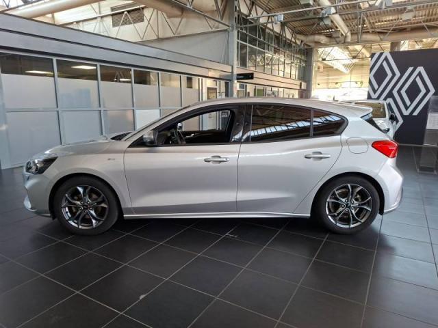 Ford Focus image 1