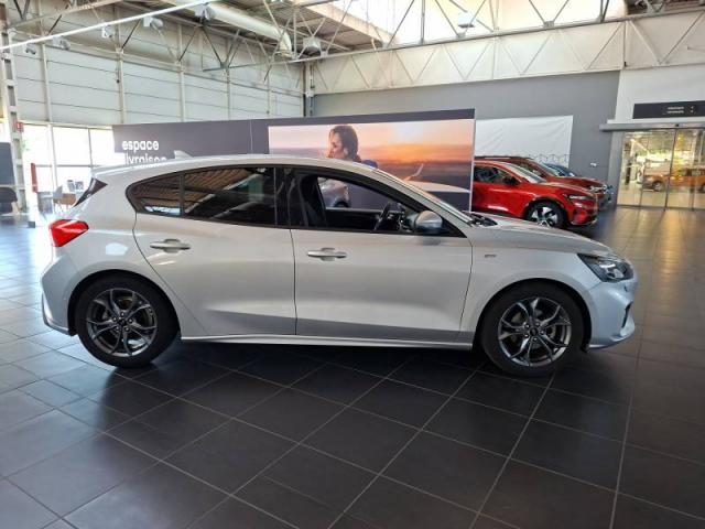 Ford Focus image 7