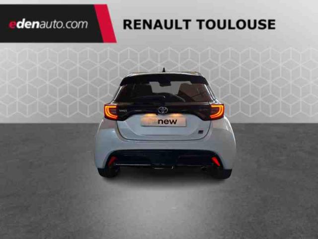 Toyota Yaris image 3