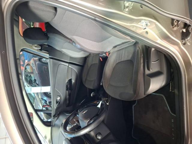 Renault Captur image 4
