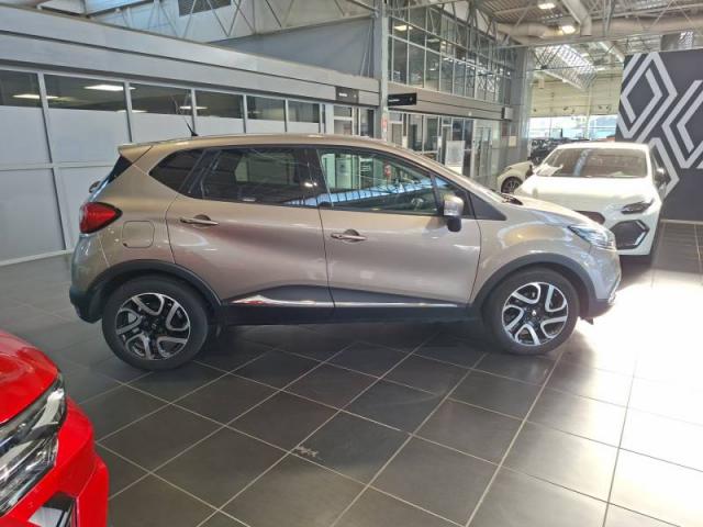 Renault Captur image 8