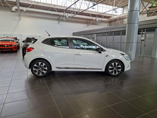 Renault Clio image 3