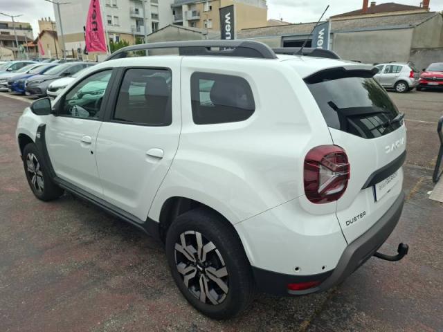 Dacia Duster image 4