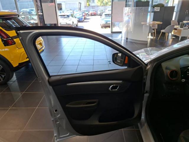 Dacia Spring image 1